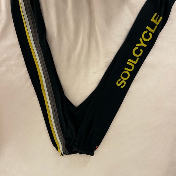 Aviator Nation X SoulCycle SET - Picture 7 of 8